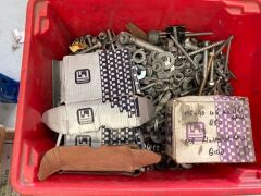 **UNRESERVED** Quantity of 3 x packets of pop rivets and 1 x box of assorted nuts and bolts - 2