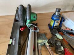 **UNRESERVED** Quantity of assorted hand tools - 3