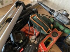 **UNRESERVED** Quantity of assorted hand tools - 3
