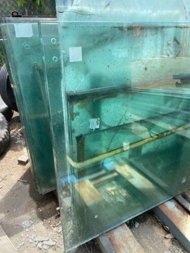 **UNRESERVED** Quantity of 11 x Ballustrade Clear Glass Panels