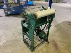Aldus Type MK 5 Roller and Wrapper - 3
