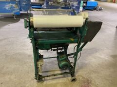 Aldus Type MK 5 Roller and Wrapper - 4