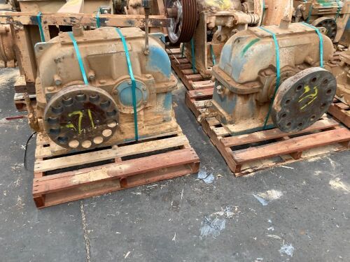 Quantity of 8 x Enclosed Gearbox Drives