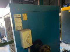 2004 Compair F220H Refrigerated Air Dryer - 4