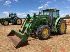Unreserved-2004 John Deere JD6620 Tractor with bucket attachment - 8