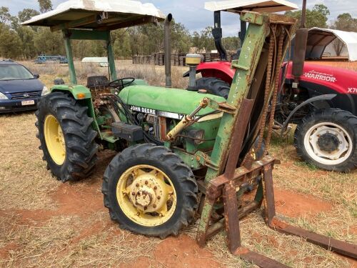 Unreserved-John Deere JD1750 Tractor with forklift attachment
