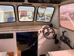 Reef Roamer Aluminium Fishing Boat With Swift Co trailer - 4