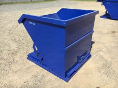 Unreserved Unused 2019 1 Cubic Yard Forkliftable Dumping Hopper - 4