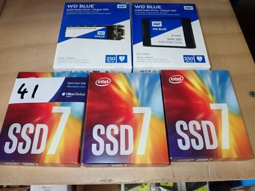 Quantity of 5 x SSD